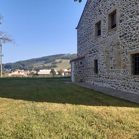 Apartmán Solar Del Huyo San Mamés de Meruelo Exteriér fotografie